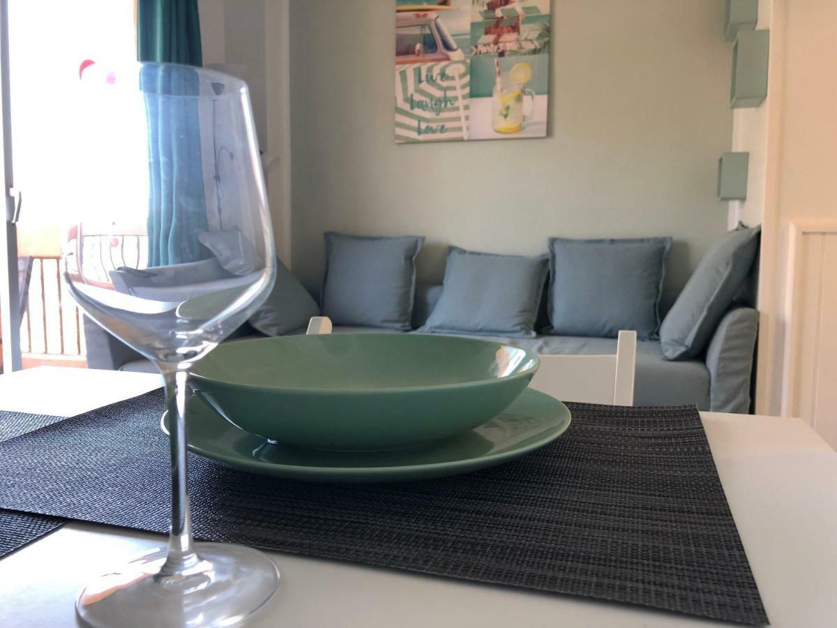 דירות פוארטו דה לה קרוז Magnificent Studio With A Terrace Overlooking The Sea! מראה חיצוני תמונה