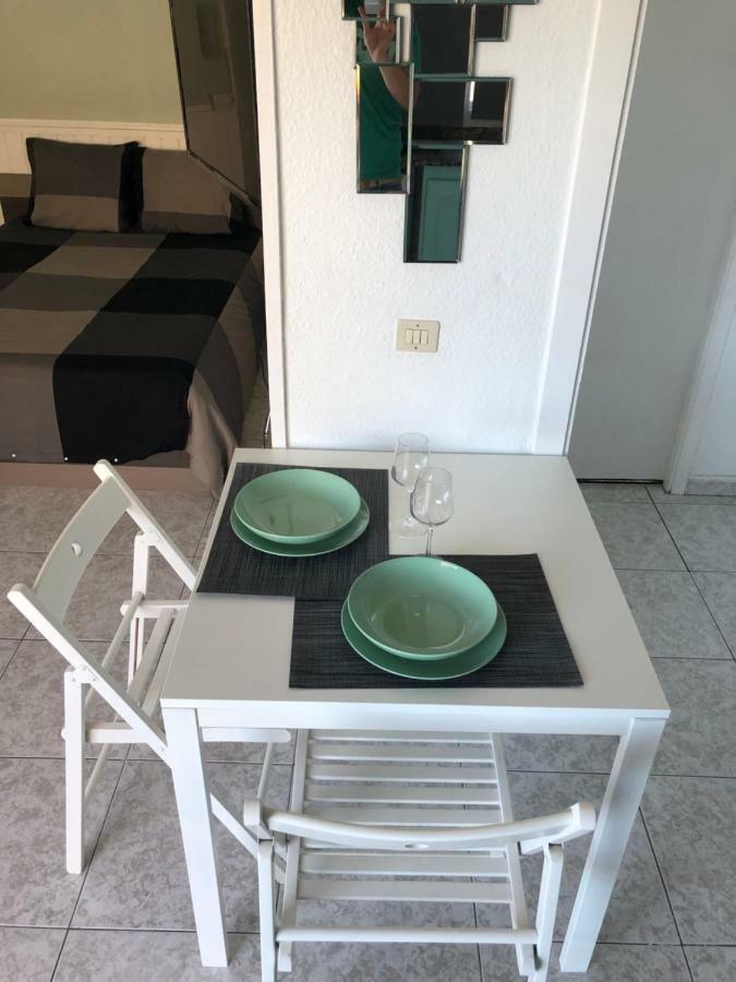 דירות פוארטו דה לה קרוז Magnificent Studio With A Terrace Overlooking The Sea! מראה חיצוני תמונה